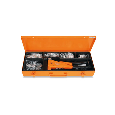 Beta Riveting Pliers In Case With 4 Steel Threaded Pins - 1742N/C4