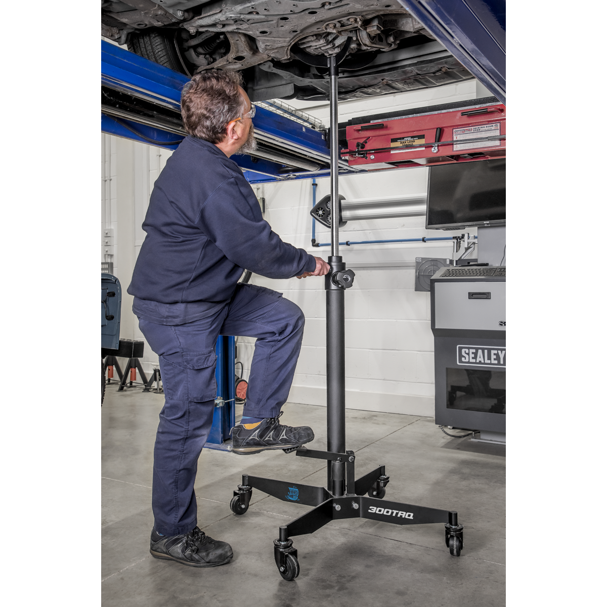Sealey 300TRQ Vertical Quick Lift Transmission Jack 300kg - additional view 10