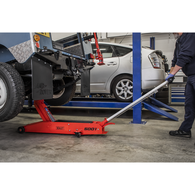 Sealey 5001 Premier Long Reach Trolley Jack 5 Tonne - additional view 5