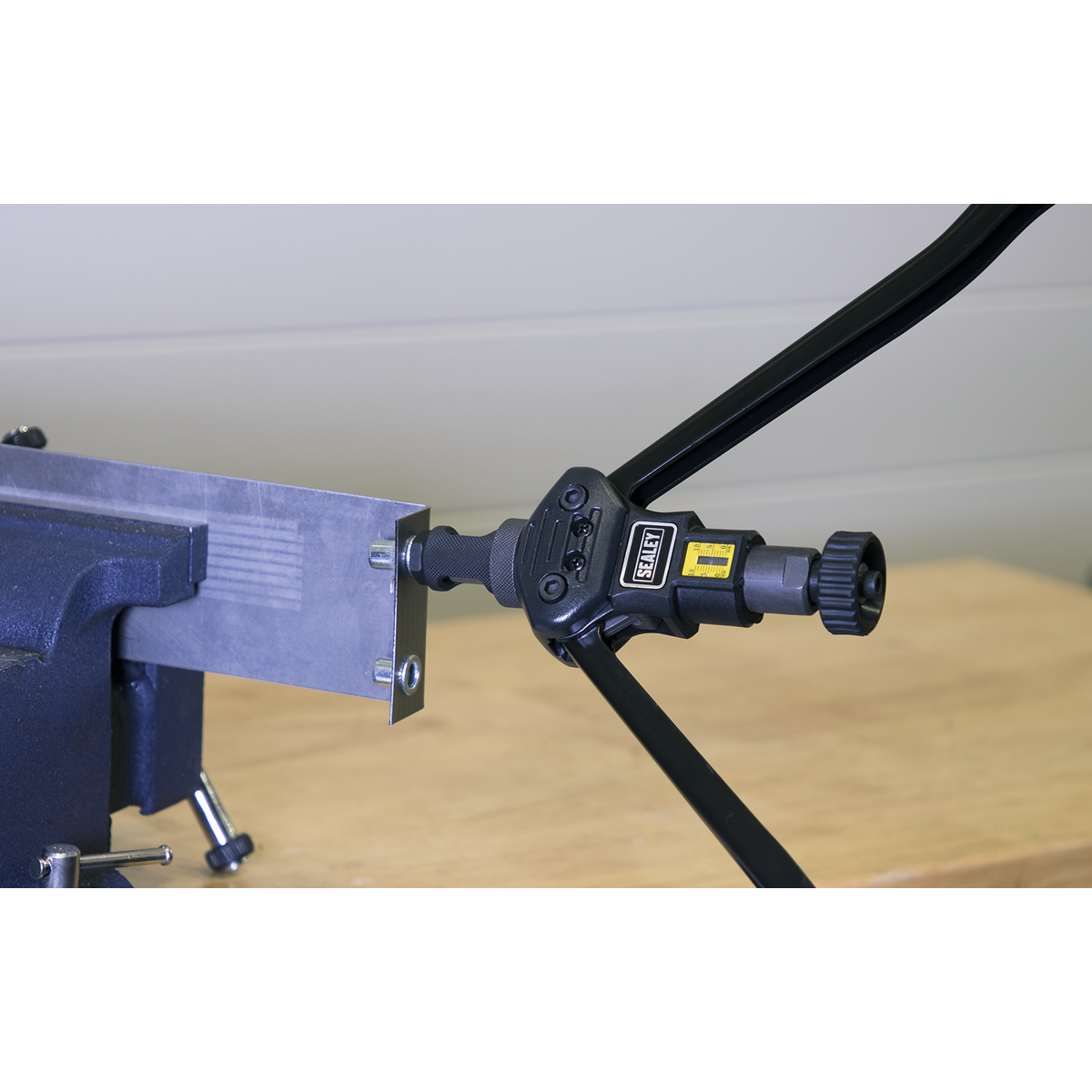 Sealey AK3985 Long-Arm Threaded Nut Riveter - additional view 7