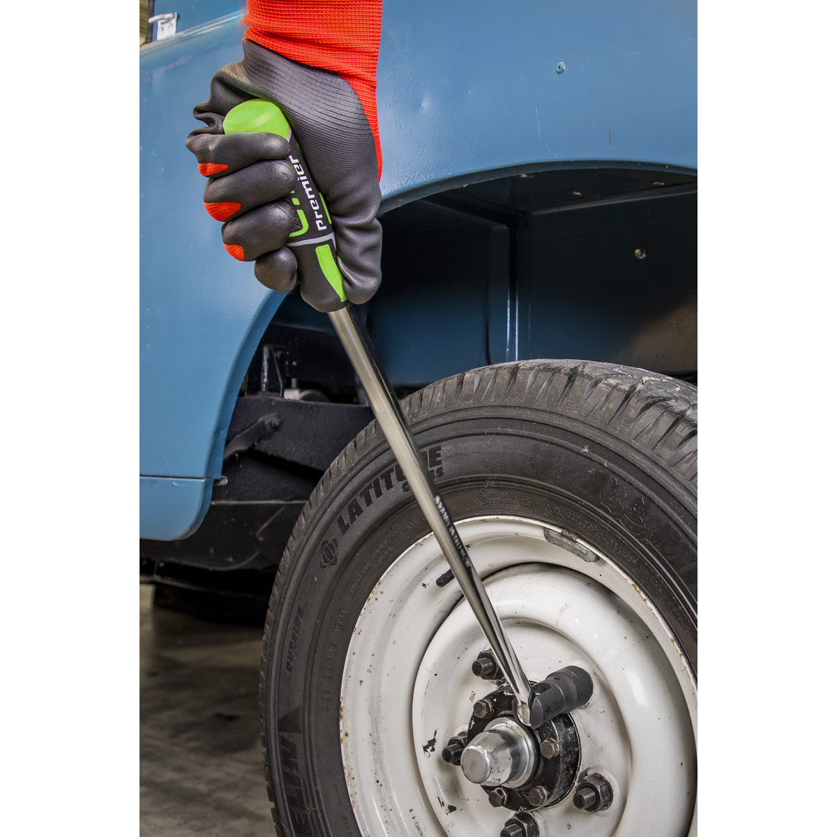 Sealey AK7306HV Premier Breaker Bar 1/2"Sq Drive 600mm - Hi-Vis Green - additional view 6