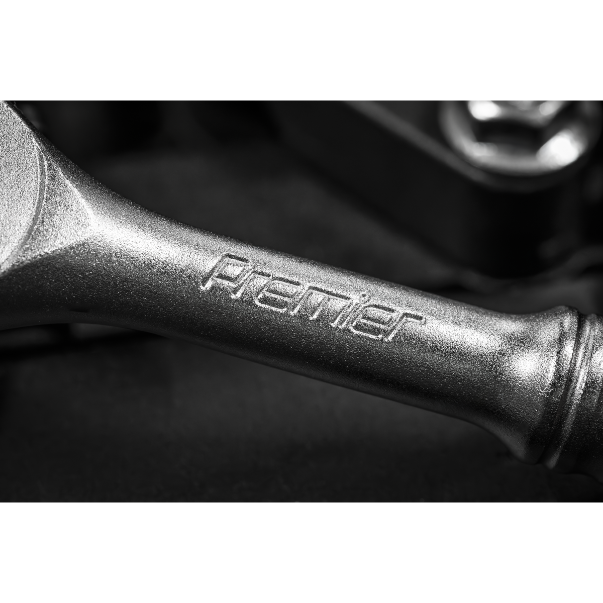 Sealey AK7930 Premier Platinum Ratchet Wrench with Flip Reverse 1/4"Sq Drive 90-Tooth - additional view 5