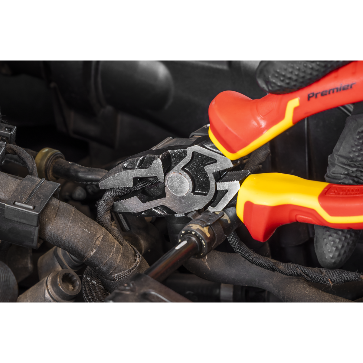 Sealey AK83454 Premier High Leverage Combination Pliers 175mm - VDE Approved - additional view 3