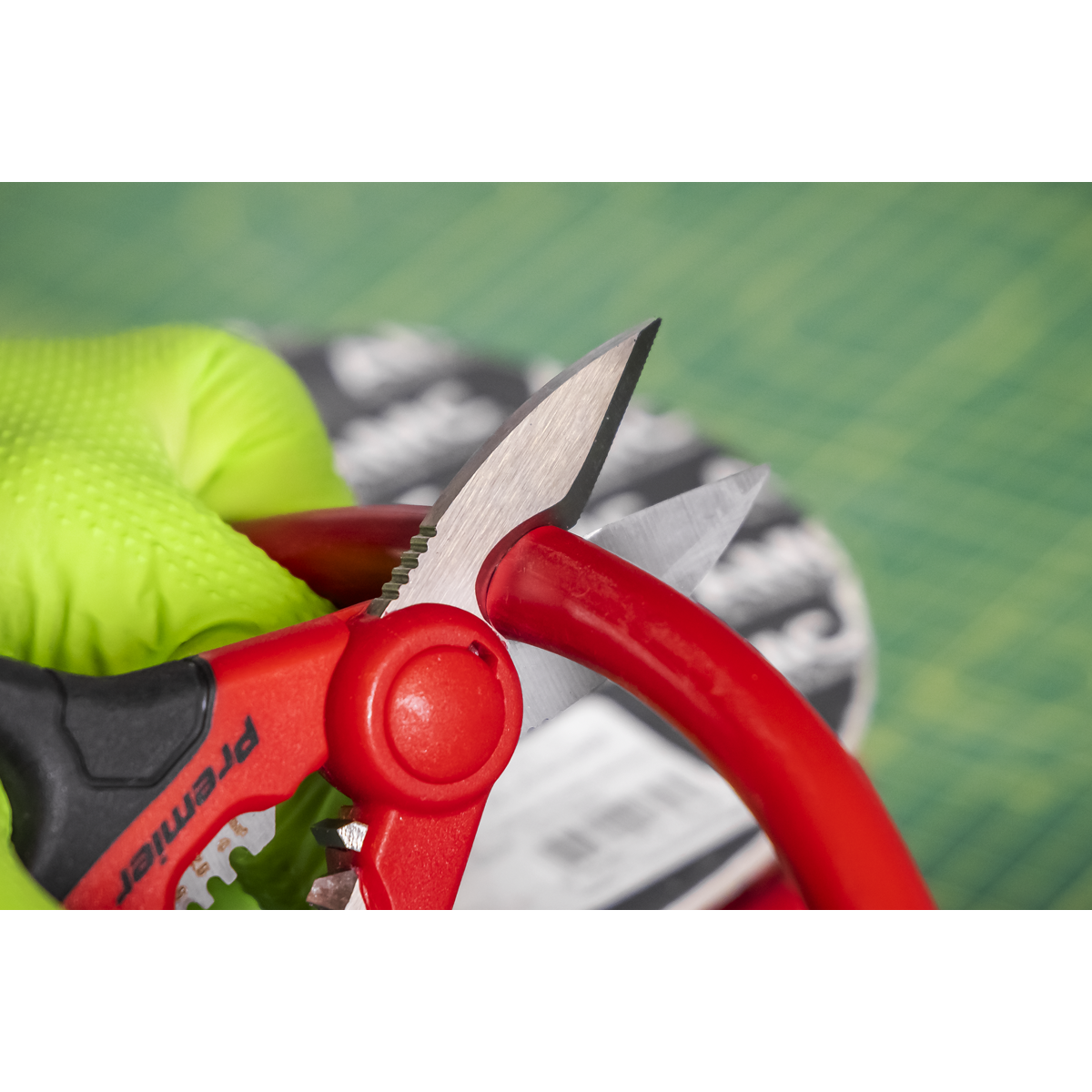 Sealey AK8528 Premier Heavy-Duty Electrician's Shears 160mm - additional view 10