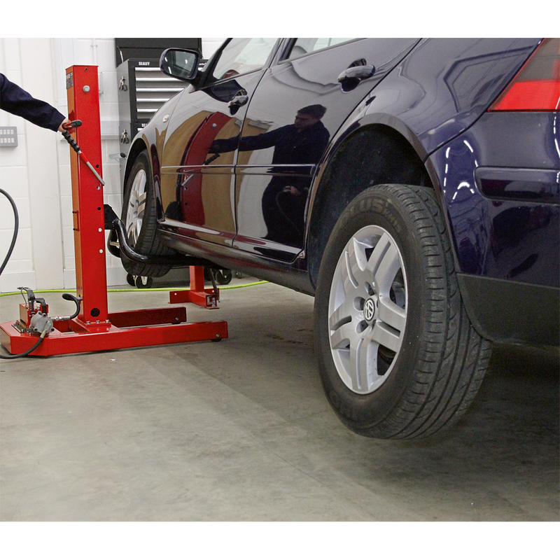 Sealey AVR1500FP Air/Hydraulic Vehicle Lift with Foot Pedal 1.5 Tonne - additional view 6