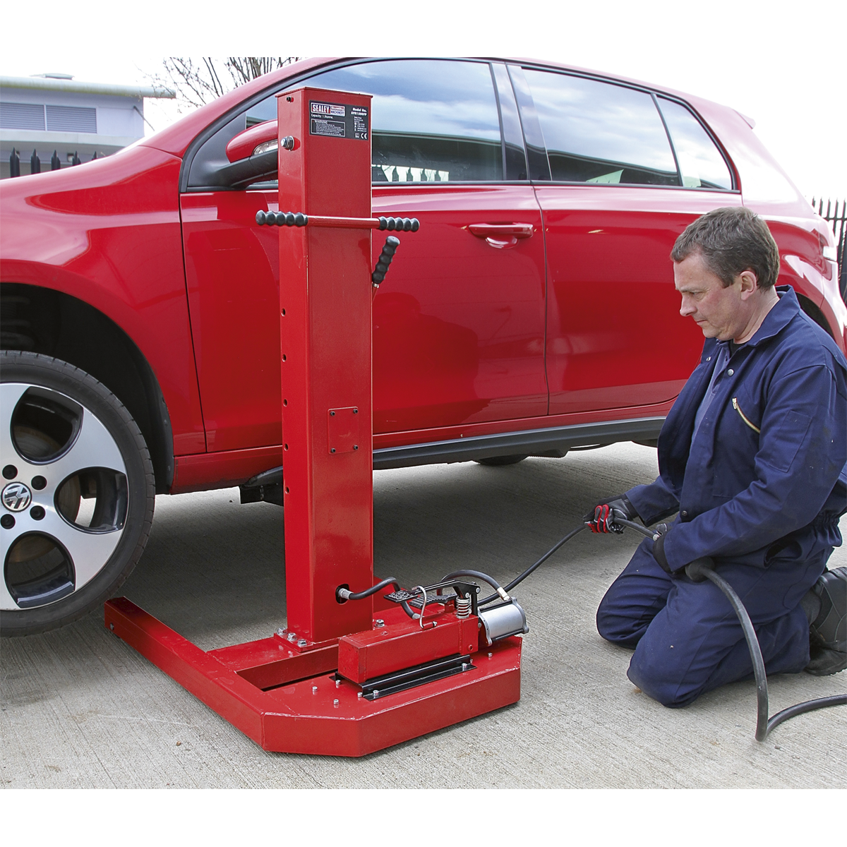 Sealey AVR1500FP Air/Hydraulic Vehicle Lift with Foot Pedal 1.5 Tonne - additional view 7
