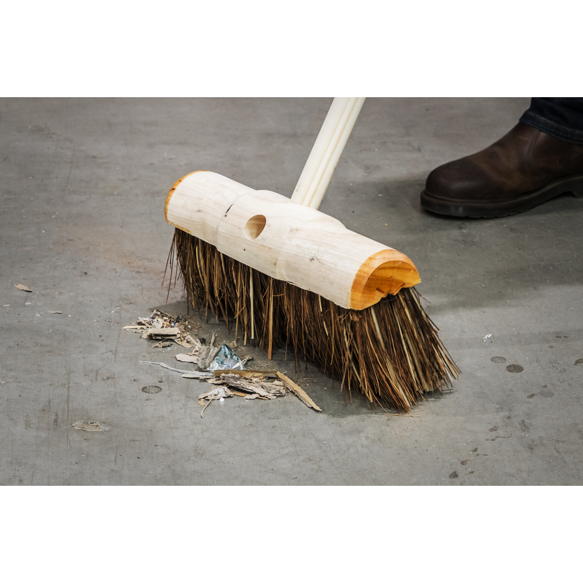 Sealey BM13HX Stiff/Hard Bristle Broom 13"(325mm) - additional view 7