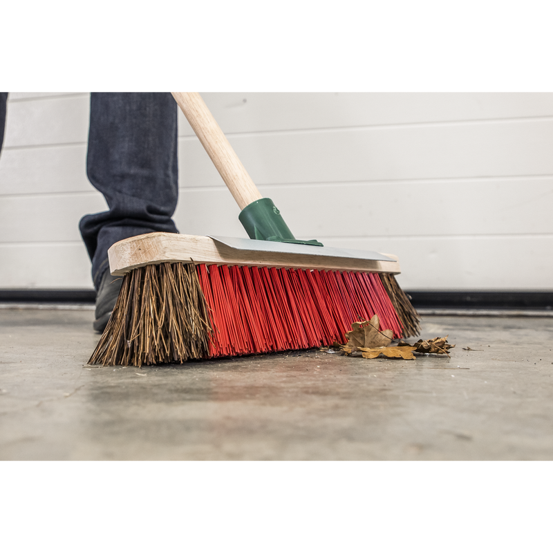 Sealey BM16SC Heavy-Duty Stiff/Hard Bristle Broom with Scraper 16"(405mm) - additional view 2