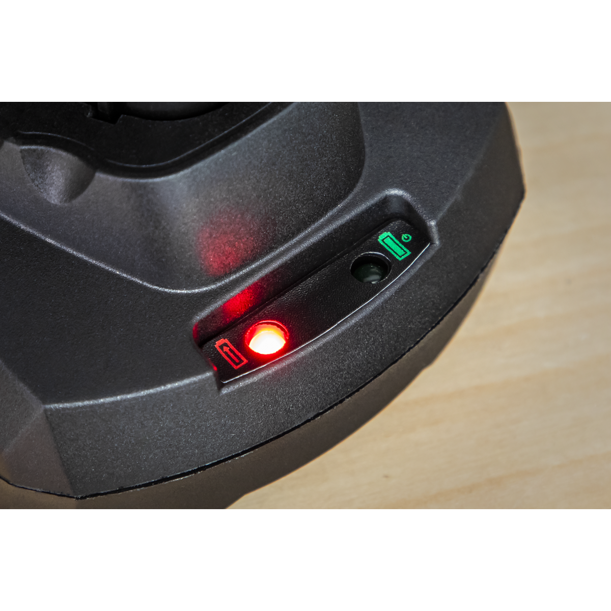 Sealey CP108VMCEU SV10.8 Series Fast Charge Battery Charger 10.8V - European Plug - additional view 2