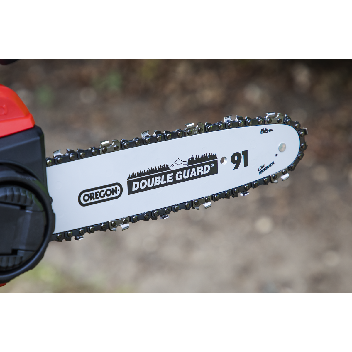 Sealey CP20VCHSKIT SV20 Series 25cm Cordless Chainsaw Kit 20V 4Ah - 2 Batteries - additional view 2