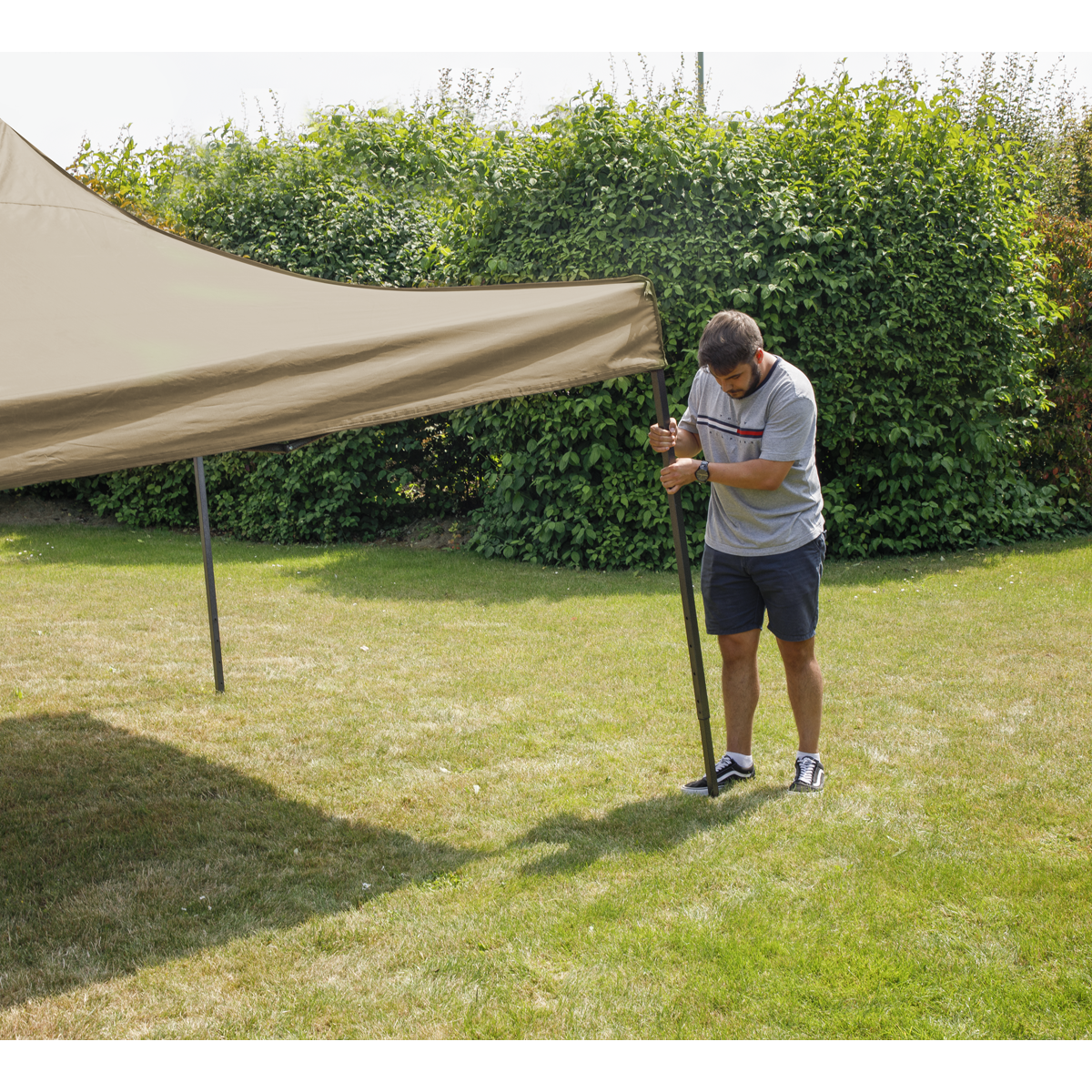 Dellonda DG130 Premium 3 x 3m Pop-Up Gazebo, PVC Coated, Water-Resistant Fabric, Supplied with Carry - additional view 18
