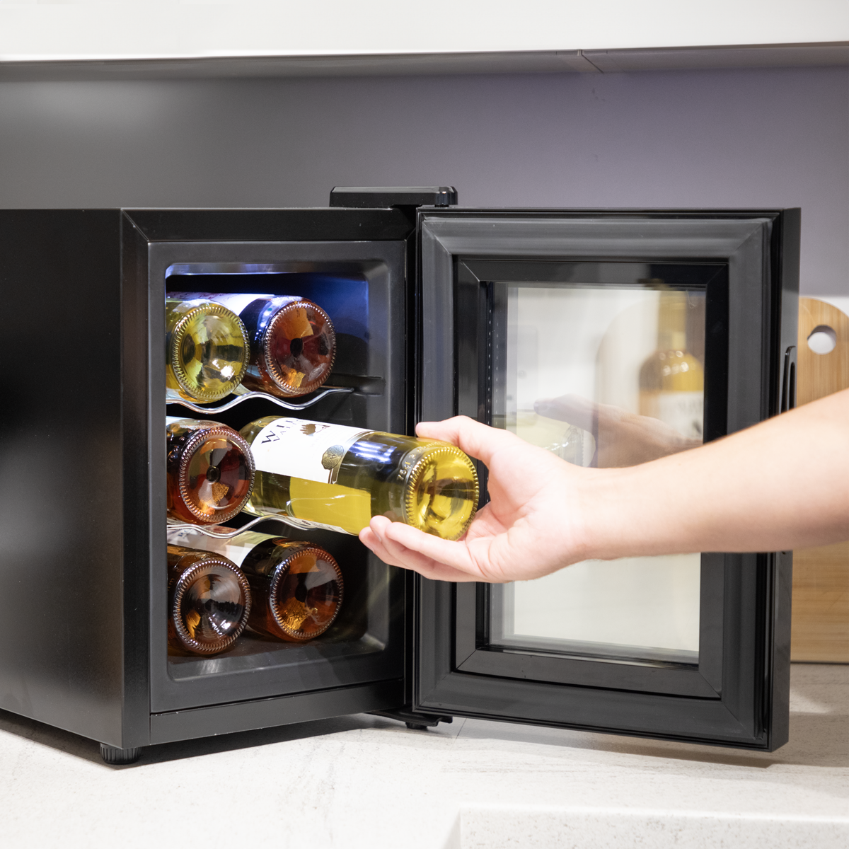 Baridi DH217 6 Bottle Thermoelectric Tabletop Wine Cooler with Touch Control - Black - additional view 12