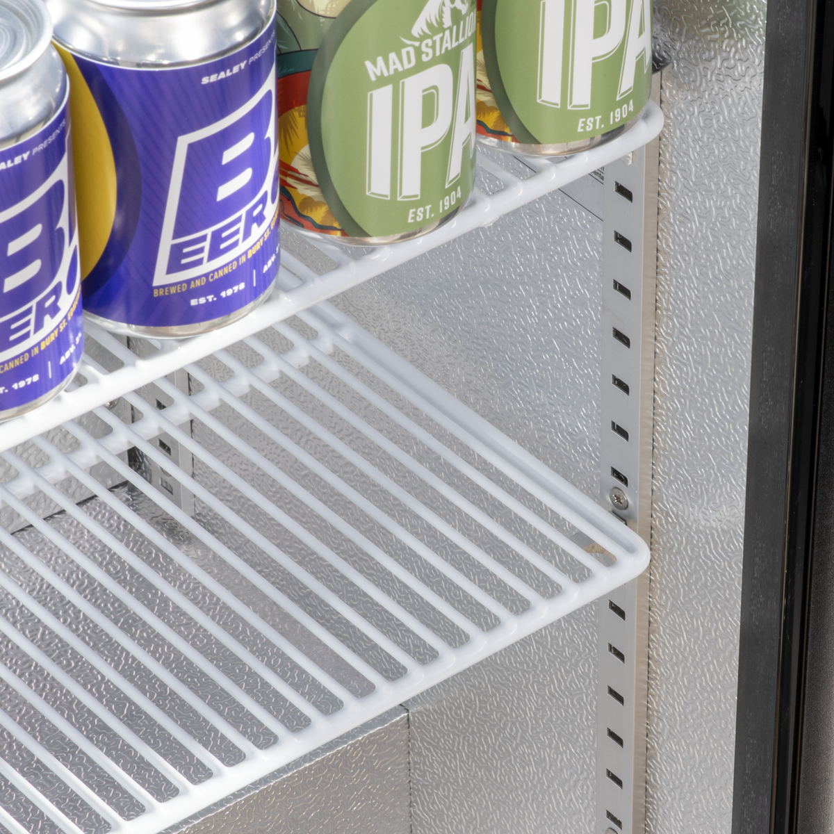 Baridi DH272 Back Bar Drinks Fridge/Cooler with Double Hinged Door & Security Lock 190L - Black - additional view 4