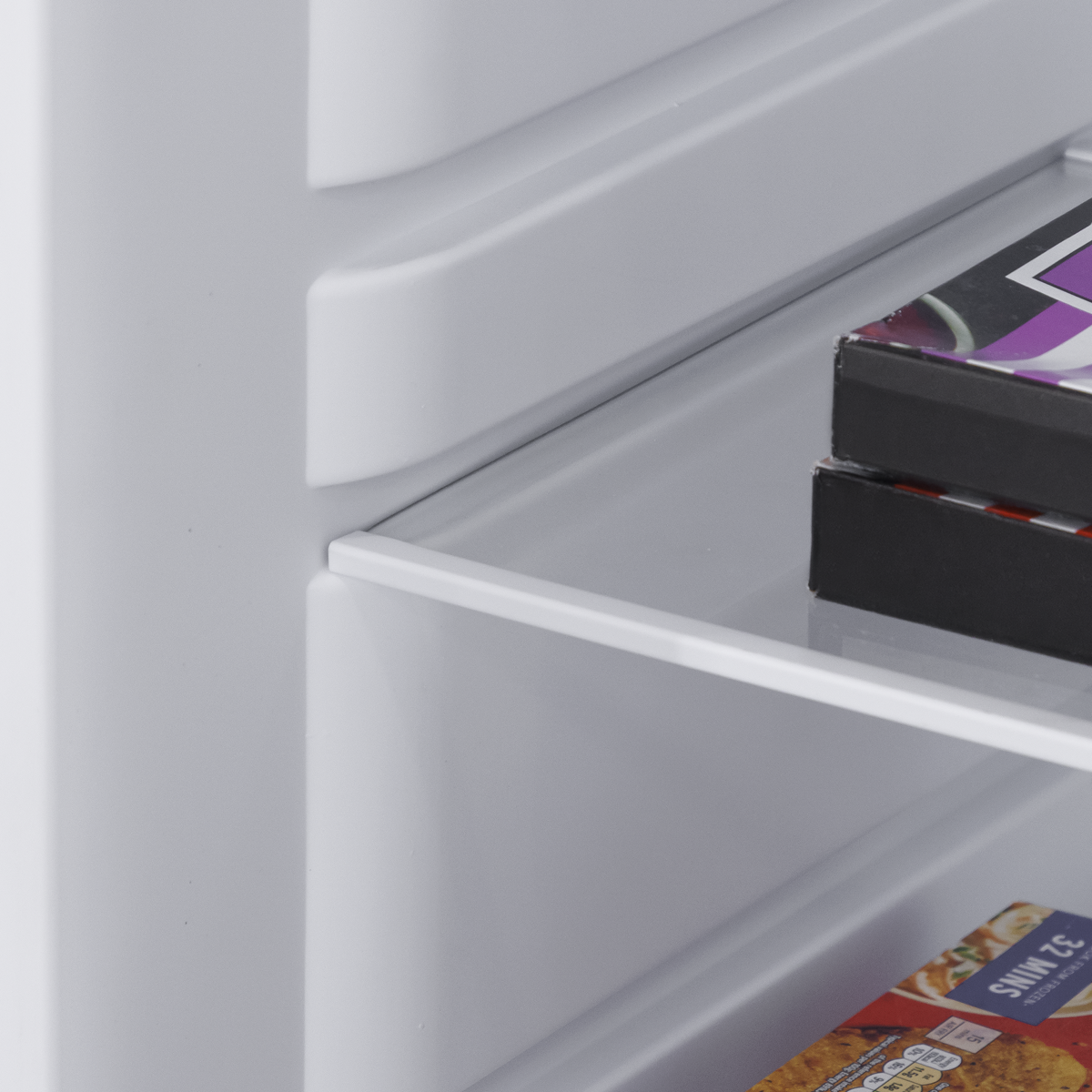 Baridi DH322 Freestanding Larder Fridge 241L - White - additional view 13