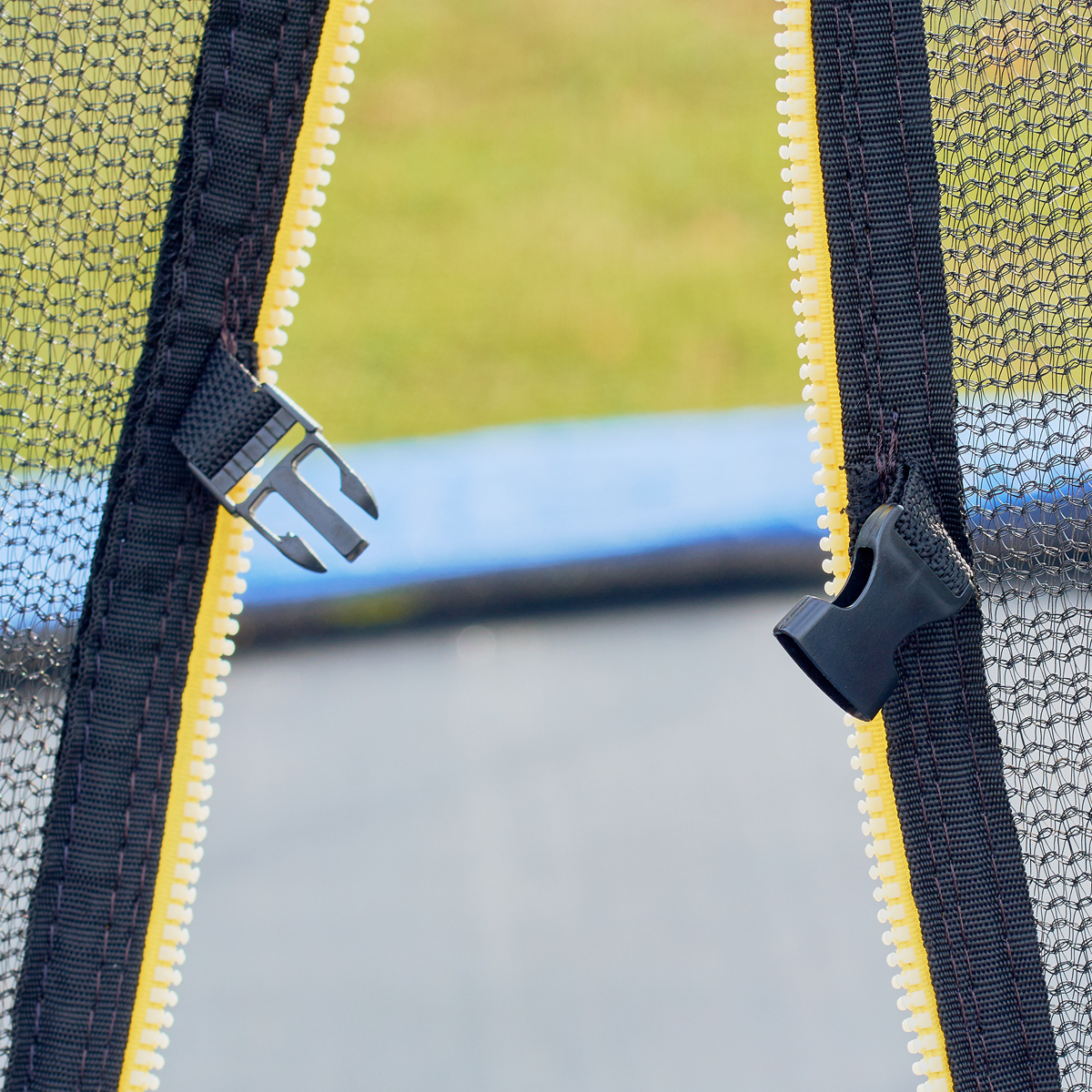 Dellonda DL67 Heavy-Duty Outdoor Trampoline with Safety Enclosure Net 8ft - additional view 4