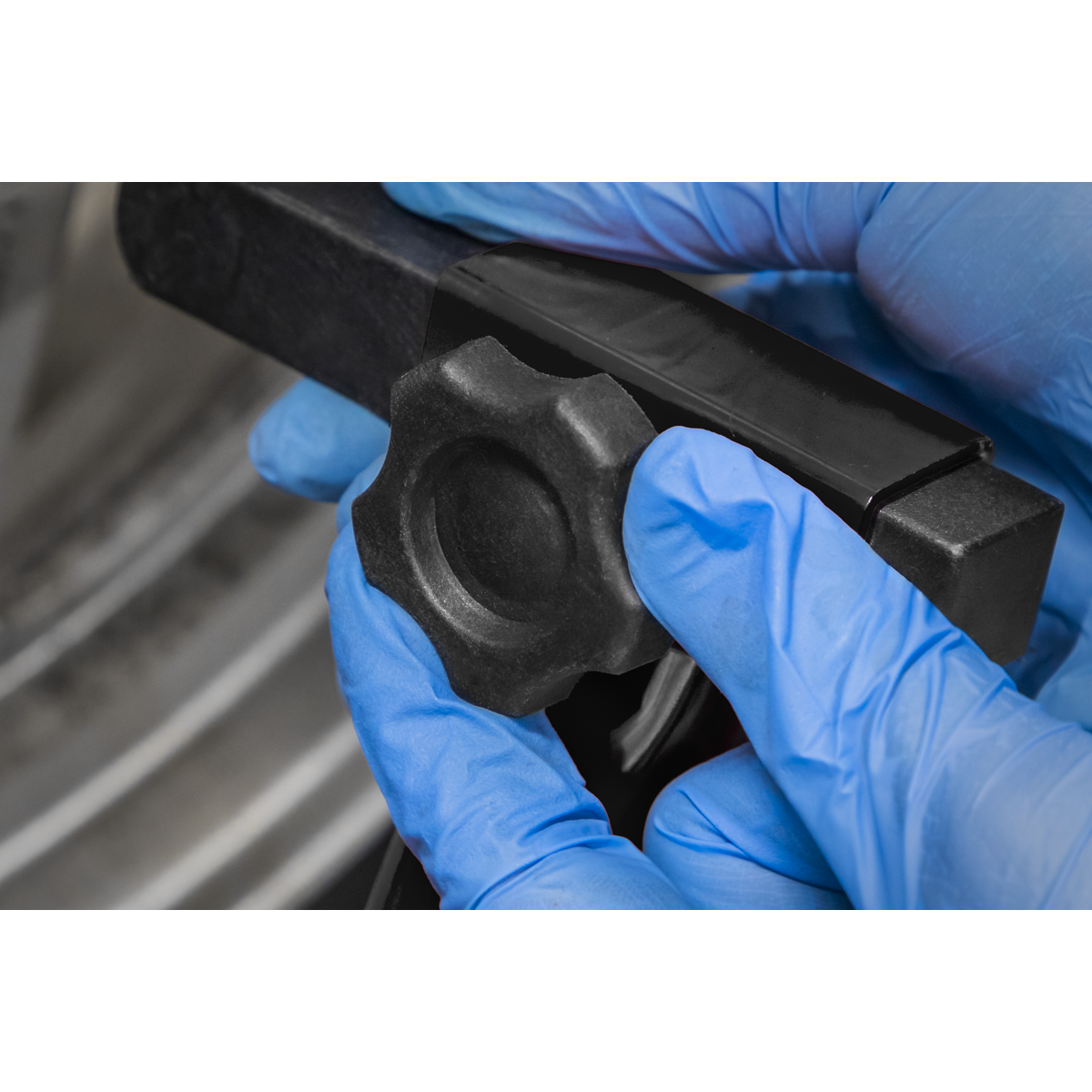 Sealey FPS1KD Universal Front Paddock Stand with Rubber Supports - additional view 8