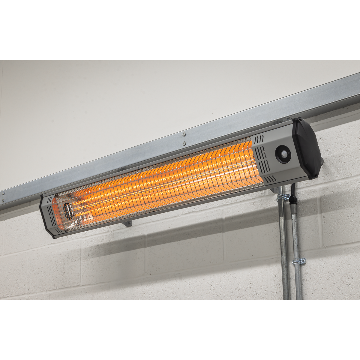 Sealey IWMH6000R High Efficiency Wall Mounting Infrared Short Wave Heater 6000W/230V - additional view 5