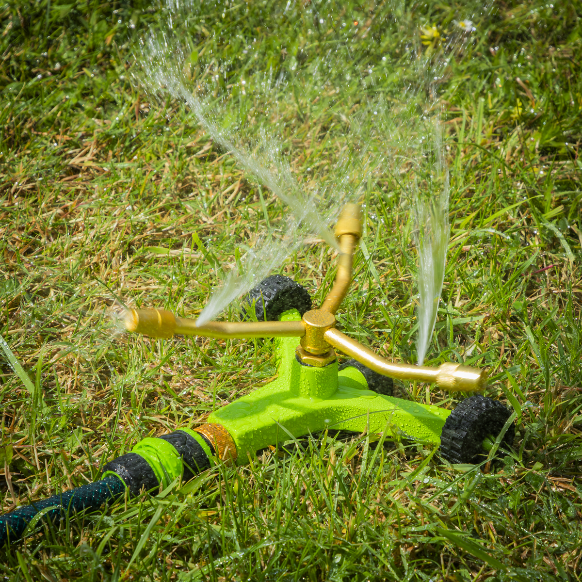 Sealey JS2032 3-Arm Brass Sprinkler with Metal Wheeled Base - additional view 3