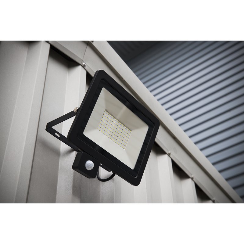 Sealey LED113PIR Extra-Slim Floodlight with PIR Sensor 50W SMD LED - additional view 3