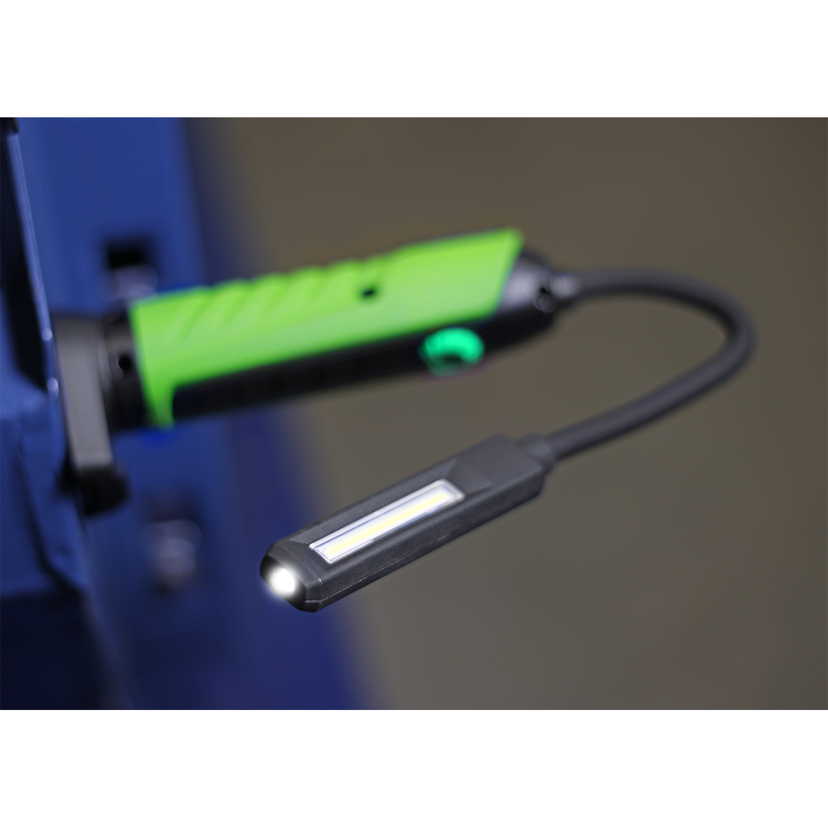 Sealey LEDFLEXG Rechargeable Flexi Inspection Light 5W COB & 3W SMD LED - additional view 10