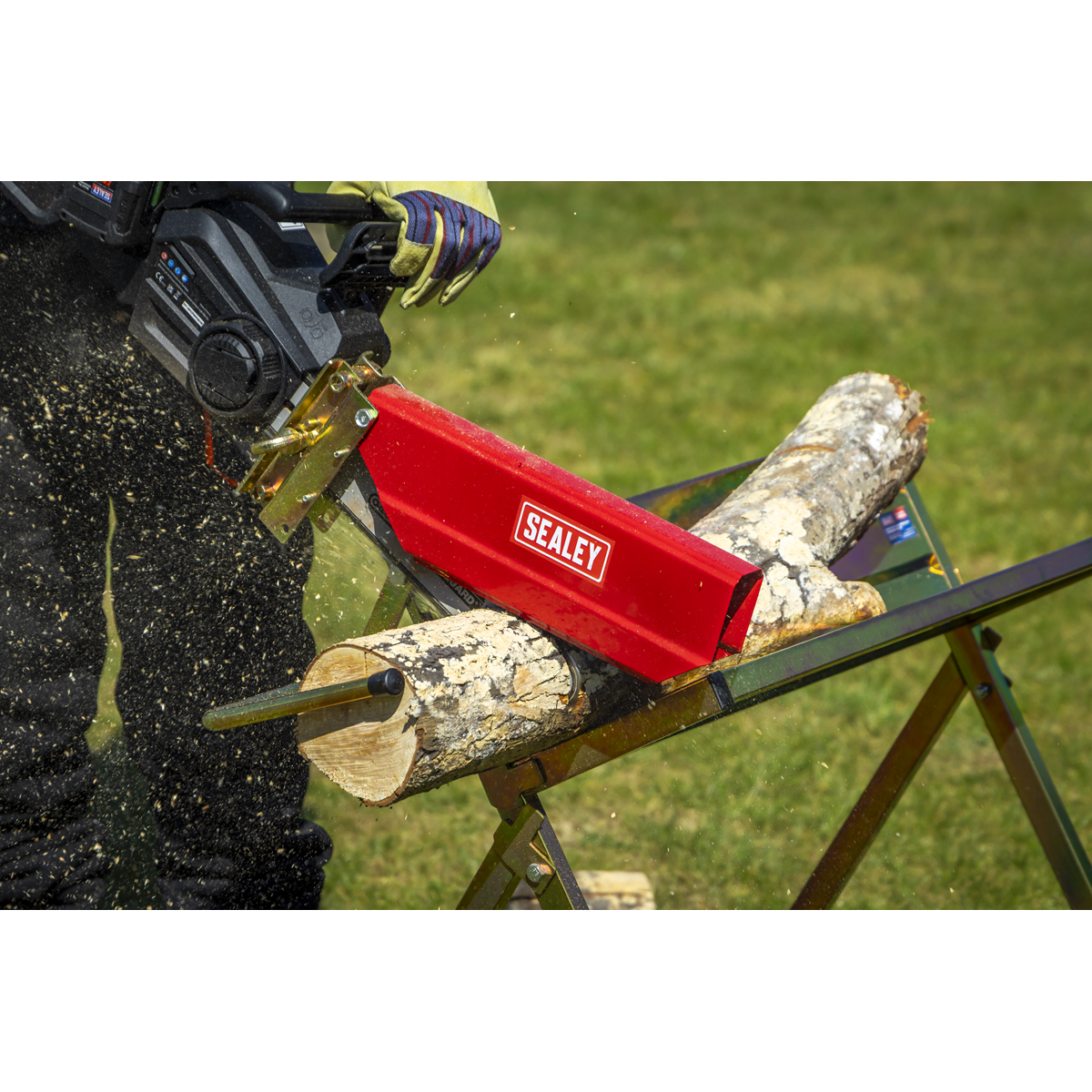 Sealey LSH150HD Heavy-Duty Sawhorse with Chainsaw Holder - additional view 10