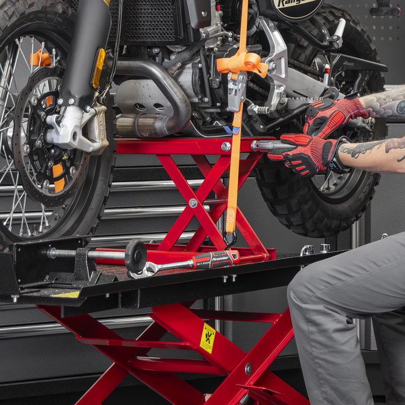 Sealey MC5908 Motorcycle Scissor Stand 450kg Capacity - additional view 10