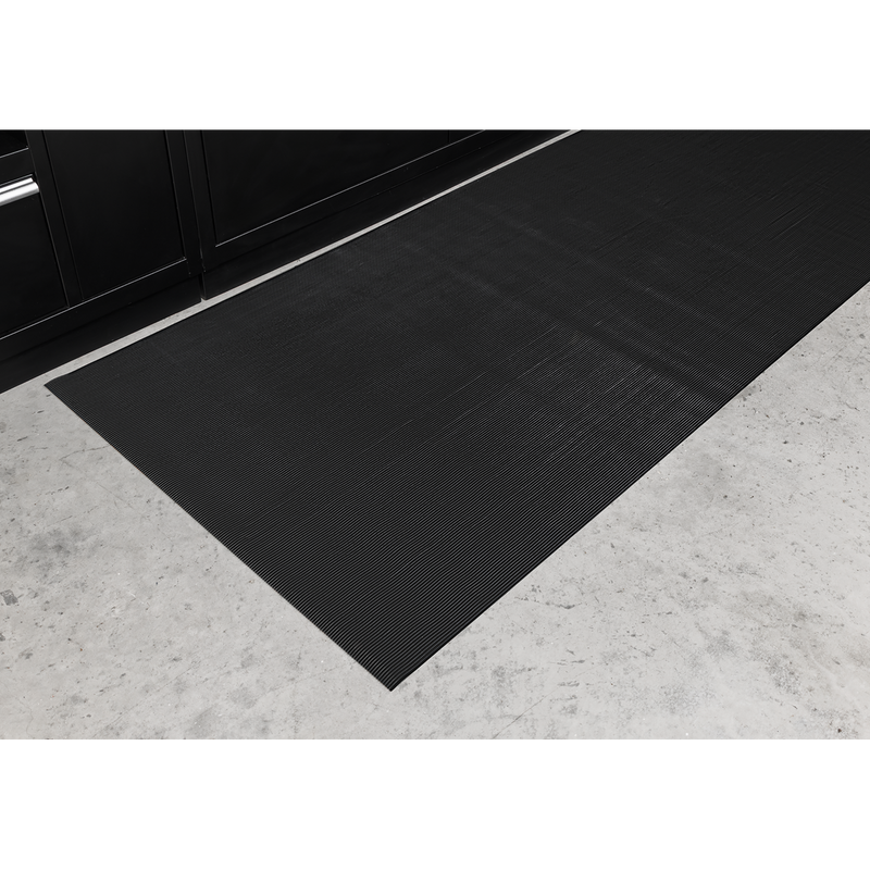 Sealey MCR10100 Ribbed Workshop Matting 1000 x 10000mm - Pack of 1 - additional view 8