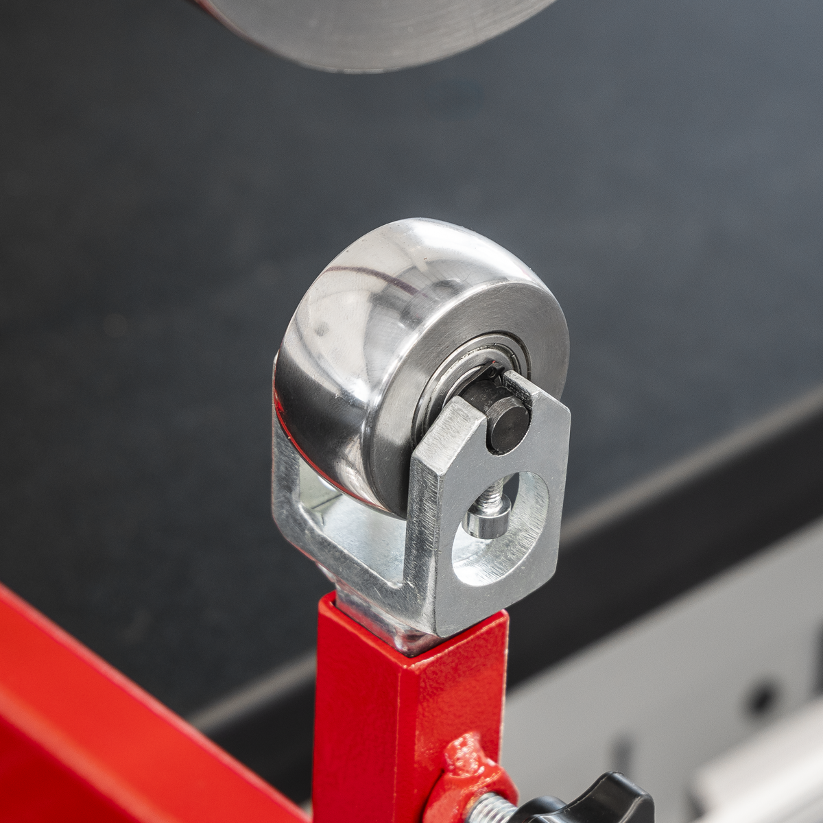Sealey MW21 Small English Wheel for Sheet Metal Shaping/Forming & Car Body Repair - additional view 7