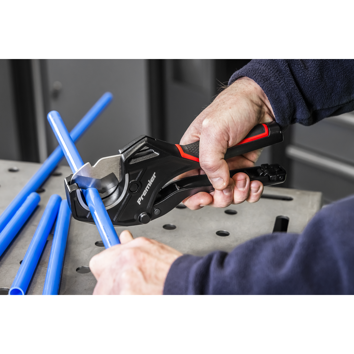 Sealey PC42 Plastic Pipe Cutter 6-42mm - additional view 2
