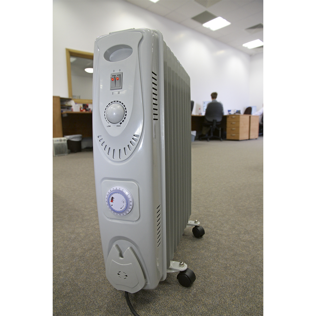 Sealey RD2500T 11-Element Oil Filled Radiator with Timer 2500W/230V - additional view 3