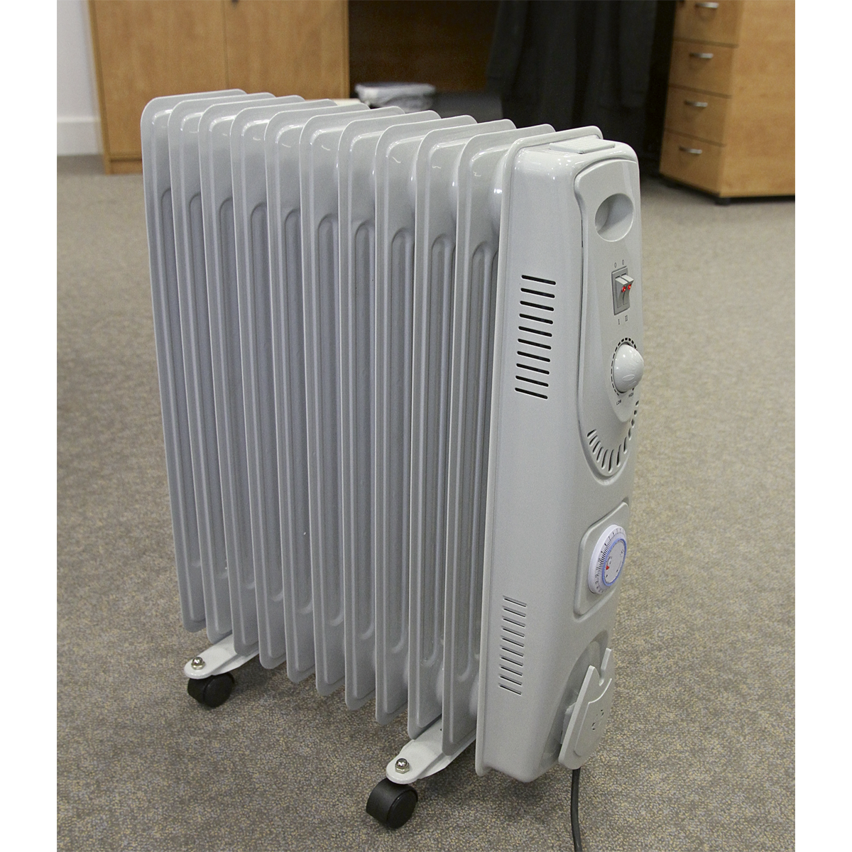 Sealey RD2500T 11-Element Oil Filled Radiator with Timer 2500W/230V - additional view 6