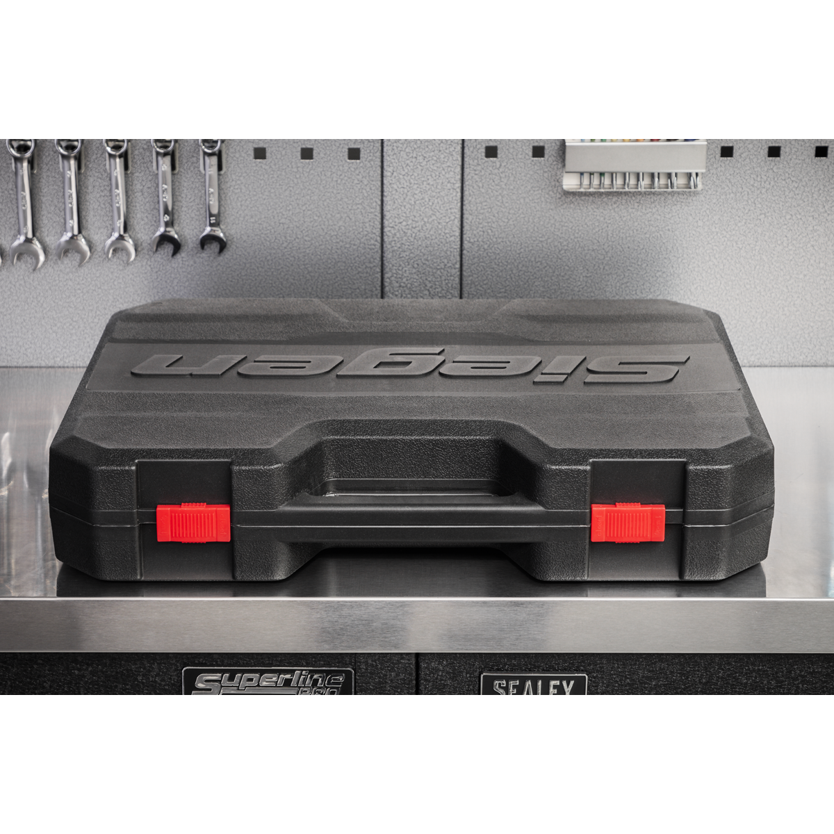 Sealey S01217 Siegen Electrician's Tool Kit 90pc - additional view 4