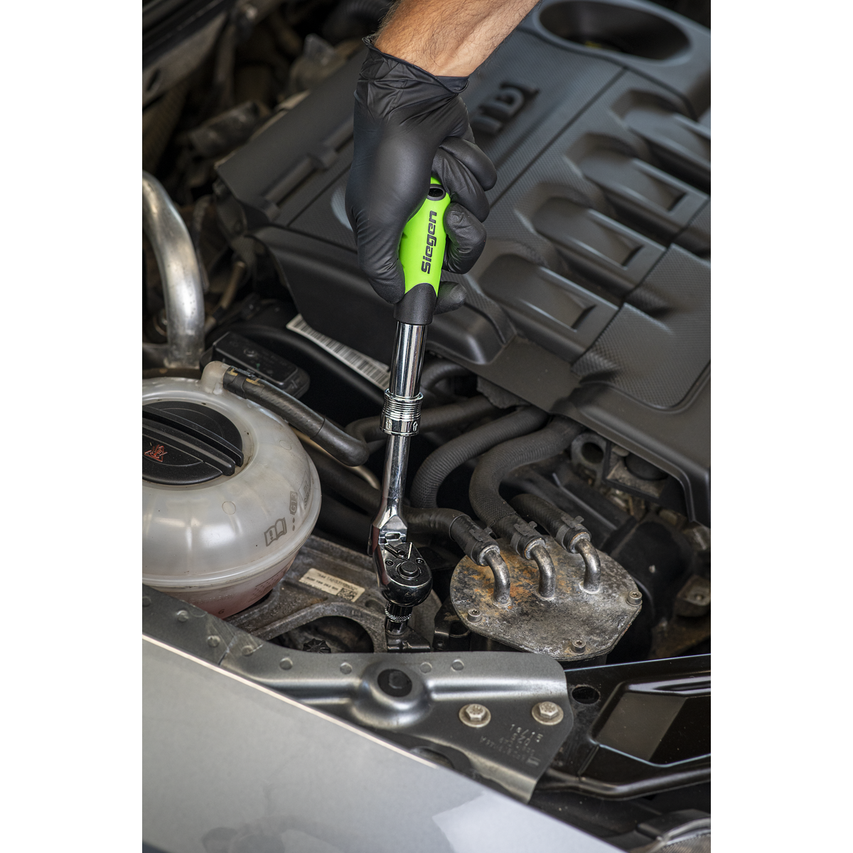 Sealey S01295 Siegen Extendable Flexi-Head Ratchet Wrench 3/8"Sq Drive - additional view 3