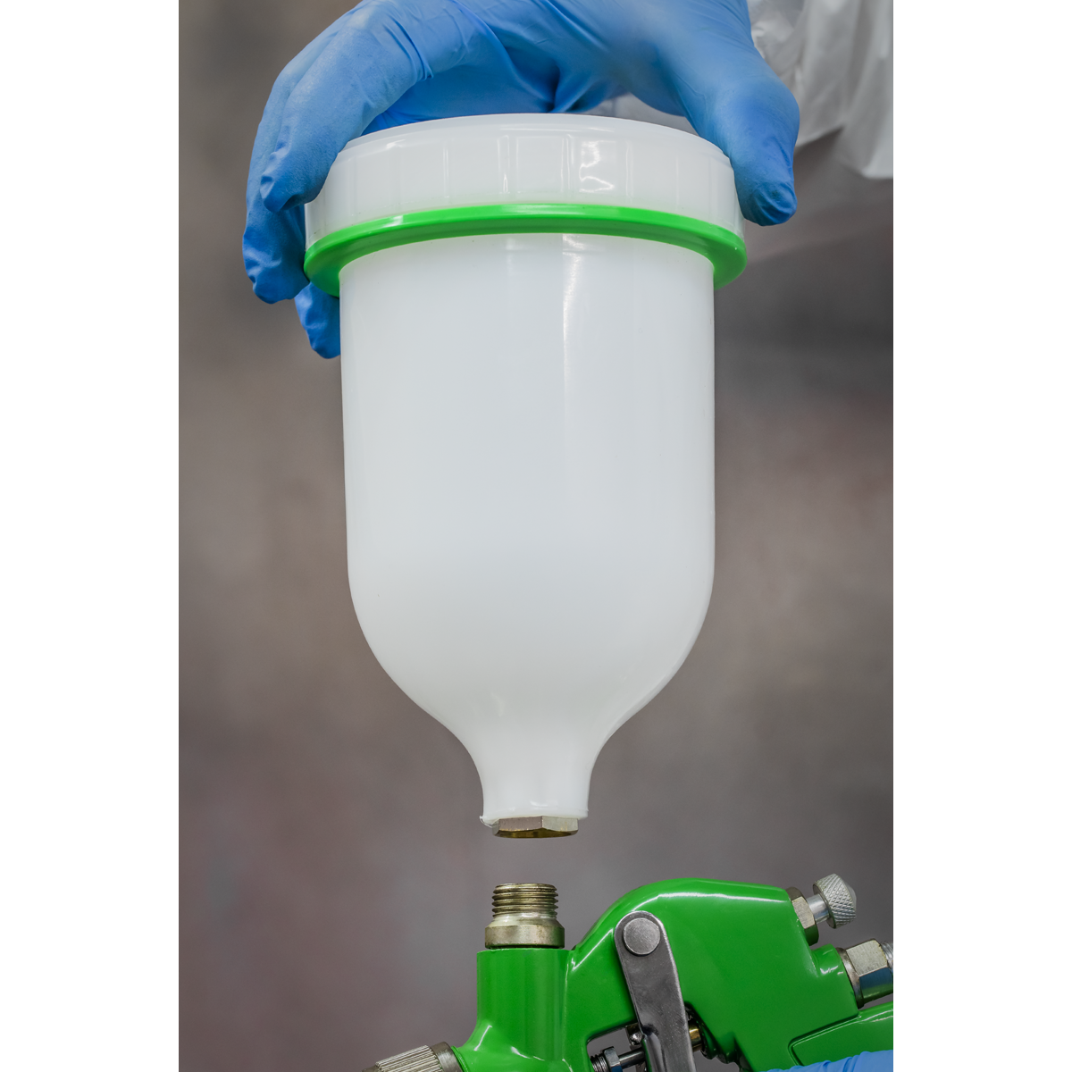 Sealey S717G Gravity Feed Spray Gun 1.7mm Set-Up - additional view 2