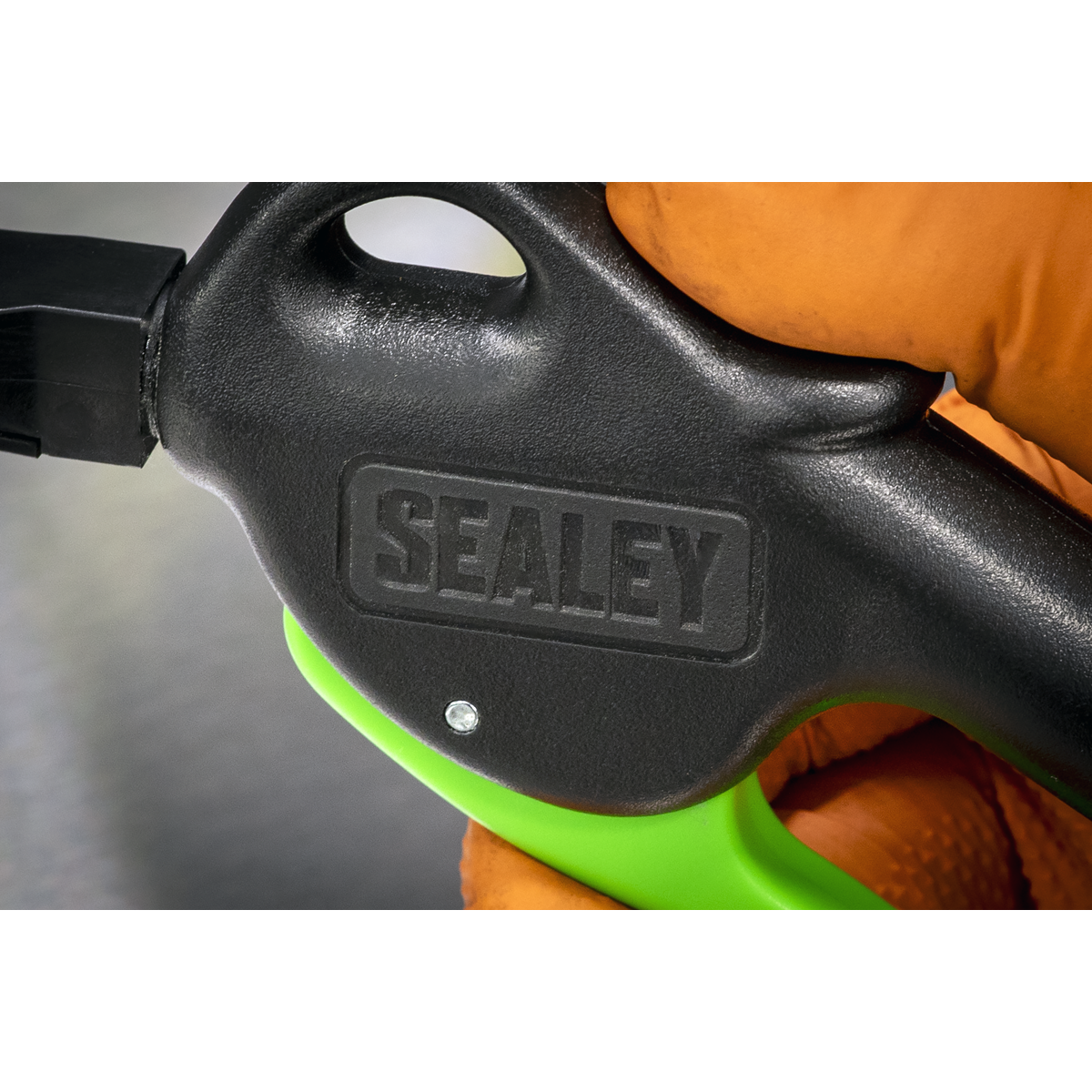 Sealey SA9252 Premier Curtain Air Blow Gun with 1/4"BSP Air Inlet - additional view 3
