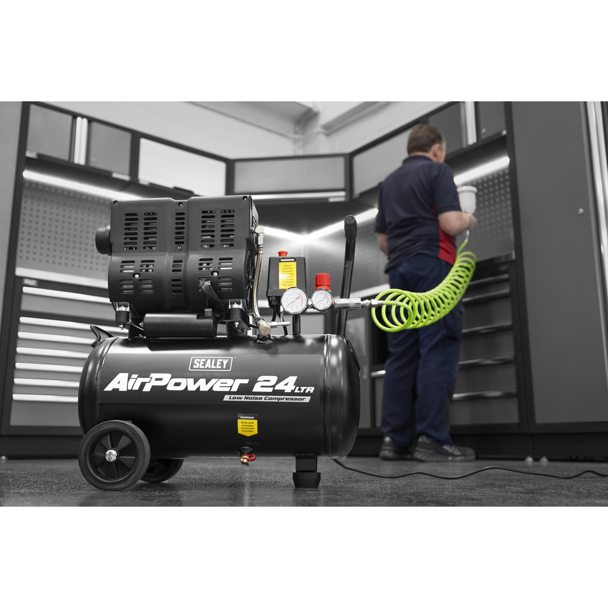 Sealey SAC2400S 24L Low Noise Oil Free Direct Drive Air Compressor 1hp - additional view 6