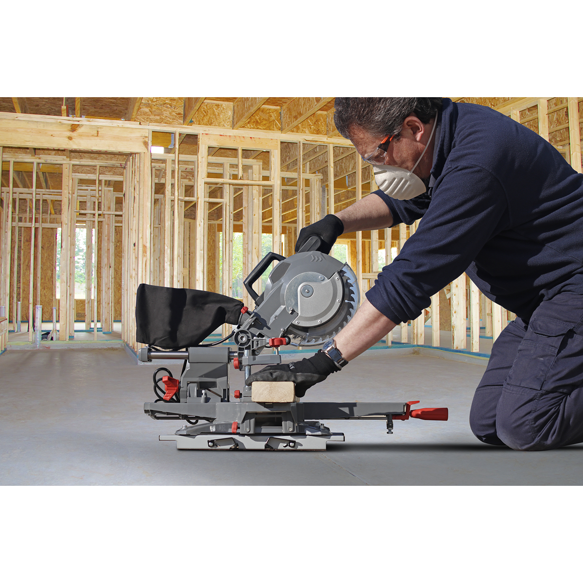 Sealey SBC01 Benchclaw® Mitre Saw Workbench Clamp - additional view 12