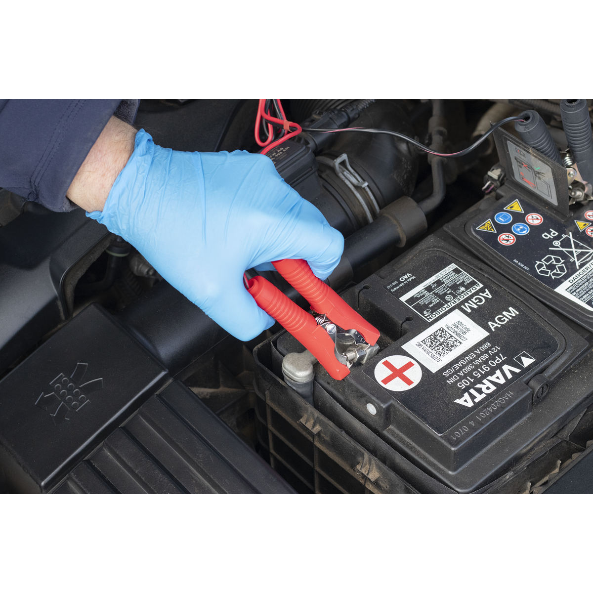 Sealey SBC15 12V Automatic Battery Charger & Maintainer 15A - additional view 4