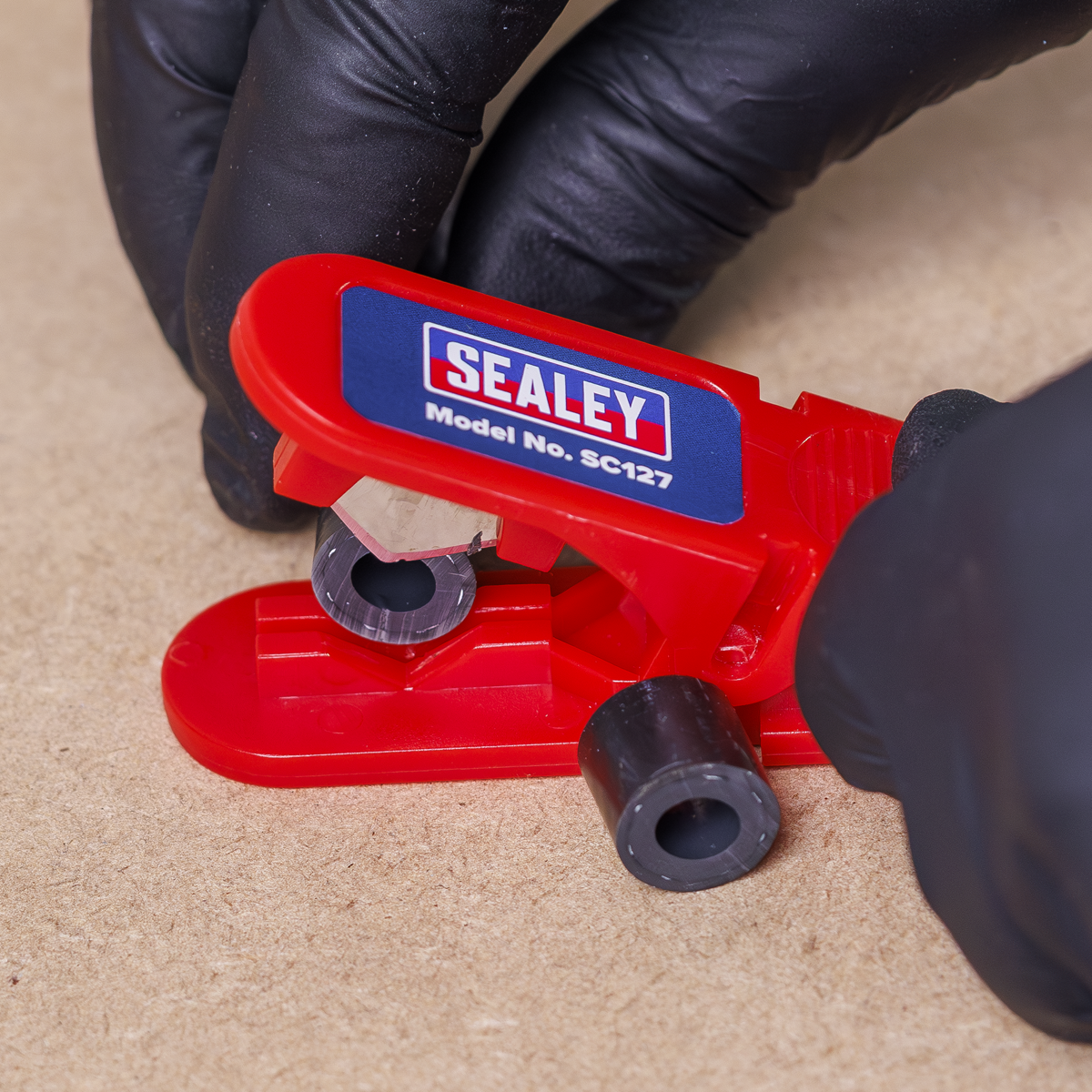 Sealey SC127 Rubber Tube Cutter 3-12.7mm - additional view 2
