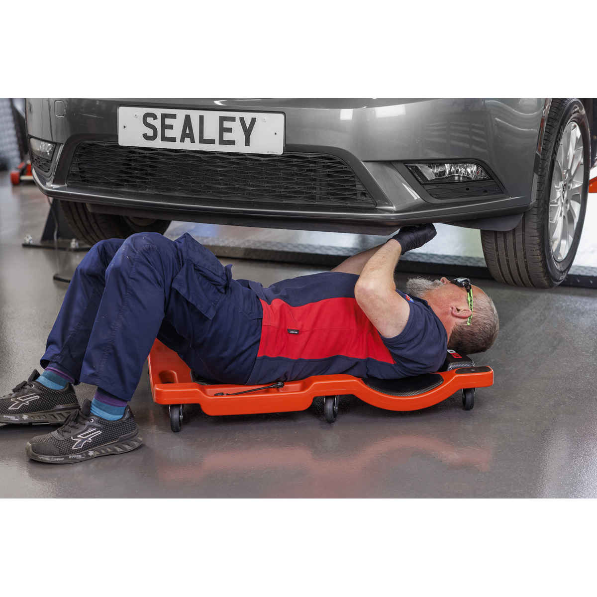 Sealey SCR80HD Composite Padded Creeper with 6 Wheels - additional view 11