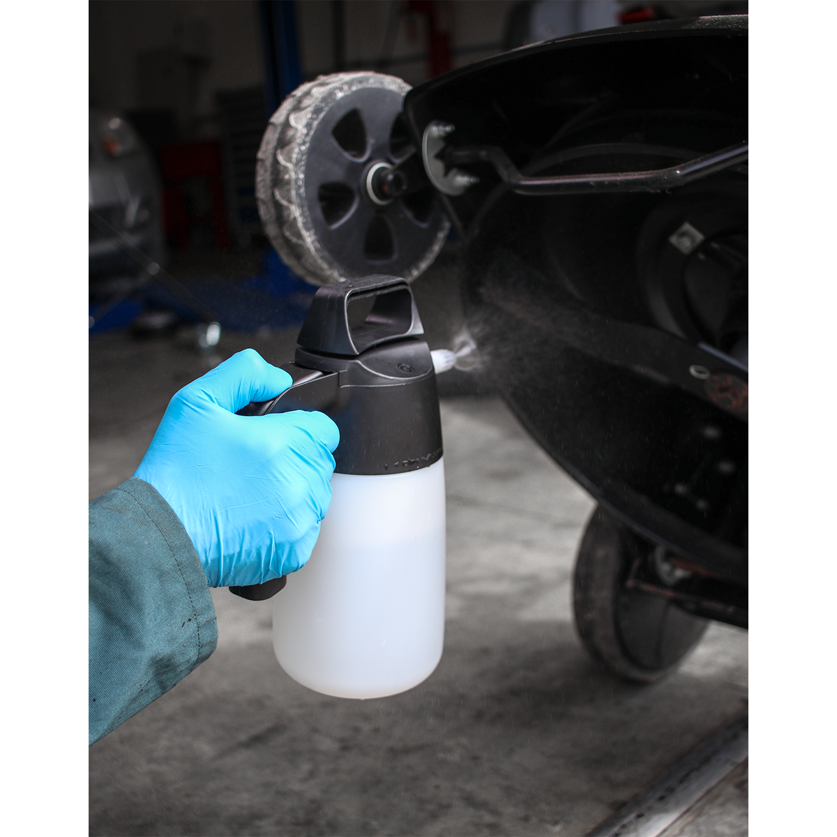 Sealey SCSG07 Premier Industrial Detergent Pressure Sprayer 1L - additional view 2