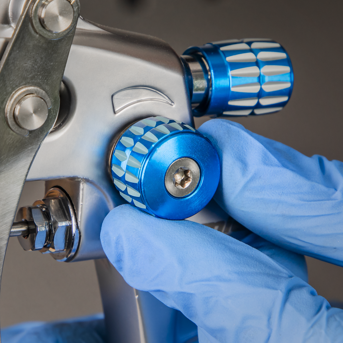 Sealey SP01 Premier Professional SP Gravity Feed Spray Gun 1.4mm Set-Up - additional view 5