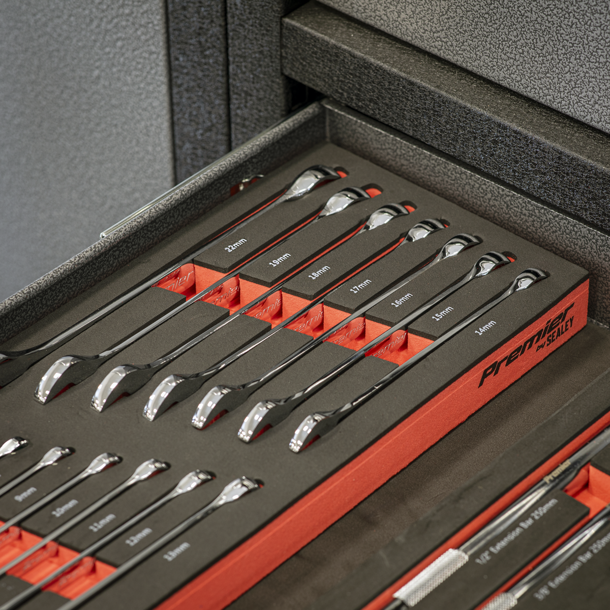 Sealey TBT48 Premier Combination Spanner Set with Tool Tray 15pc - additional view 2
