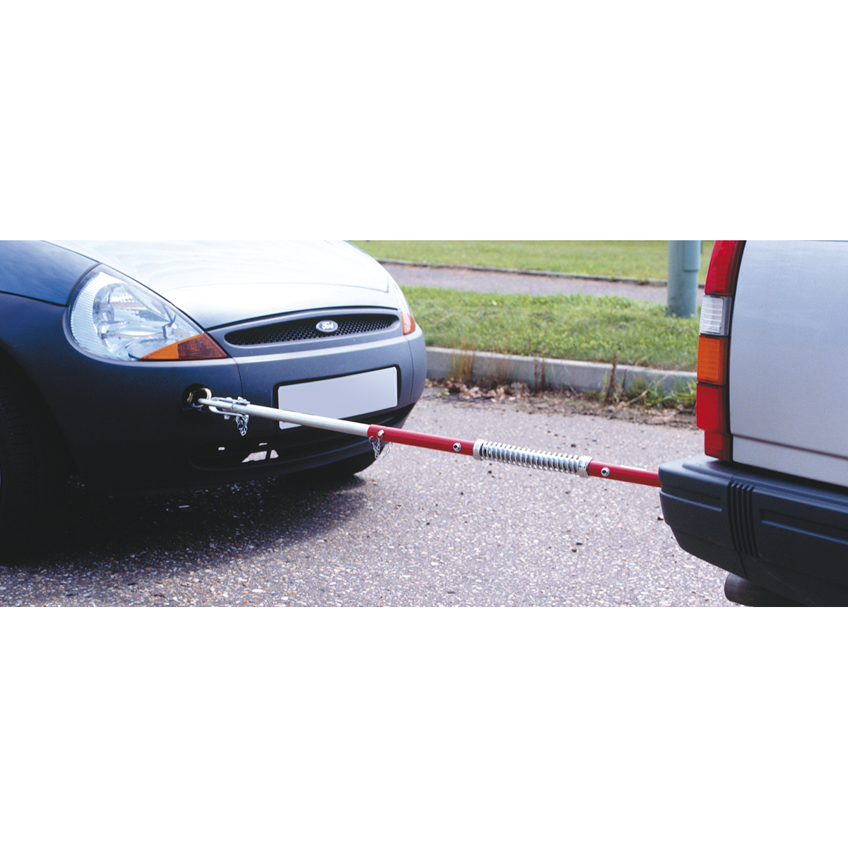Sealey TPK2522 Tow Pole with Shock Spring 2000kg Rolling Load Capacity - additional view 2
