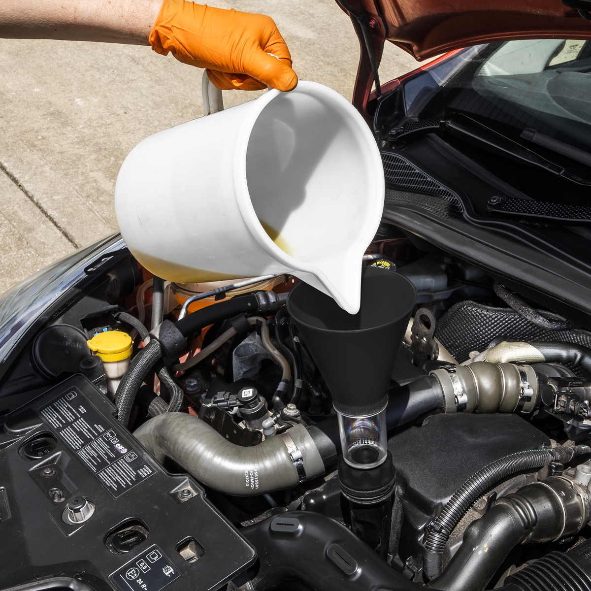 Sealey VS7104 Engine Oil Funnel Set 3pc - Renault/Nissan - additional view 7