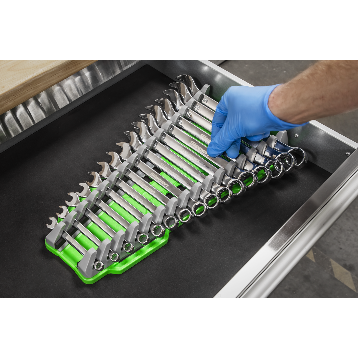 Sealey WR11HV Premier Reversible Spanner Rack 16pc - Hi-Vis Green - additional view 3
