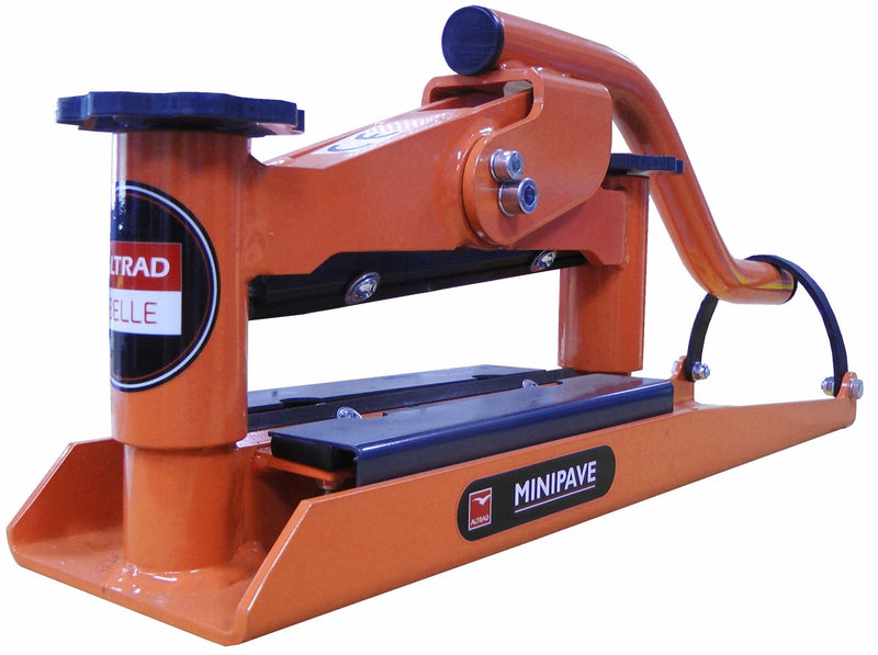 Altrad - Belle 155.9.000 Minipave Block Spiltter (c/w Blades) - 155.9.000 - Belle - Trade Counter Direct