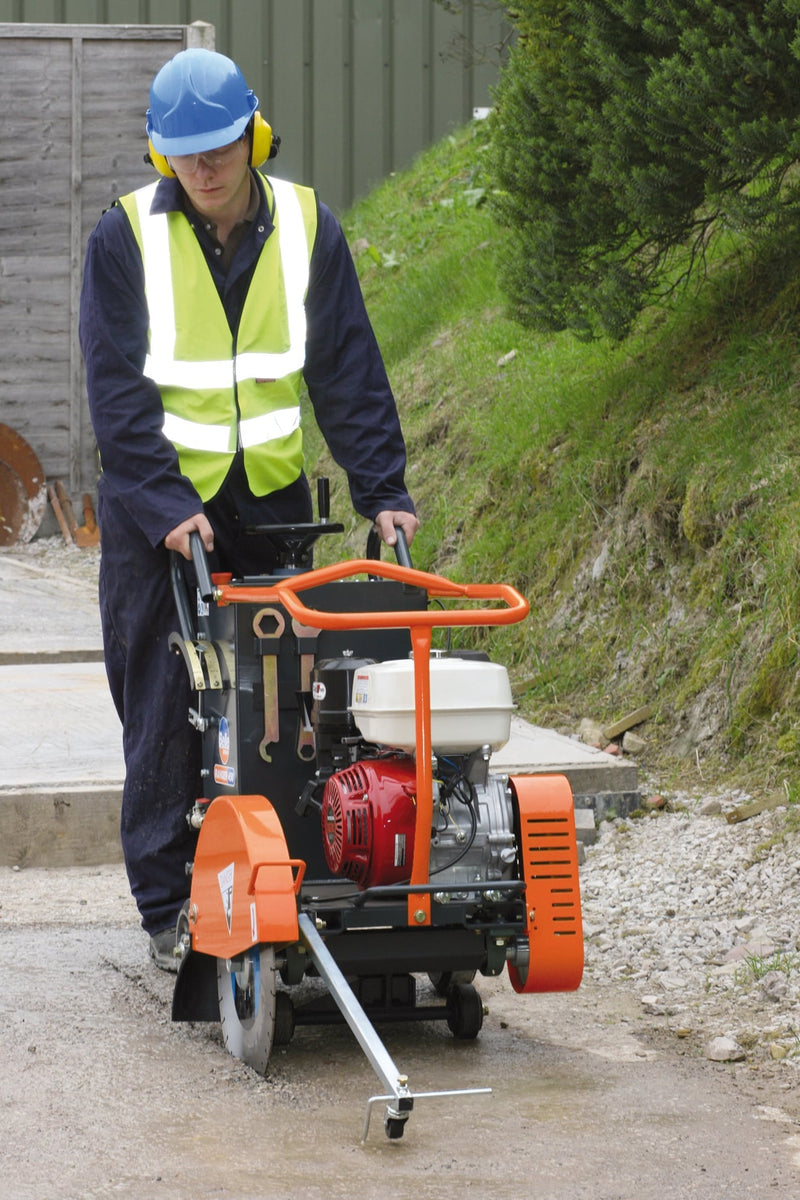 Altrad - Belle RAN01 Ranger 450 Floor Saw - RAN01 - Belle - Trade Counter Direct
