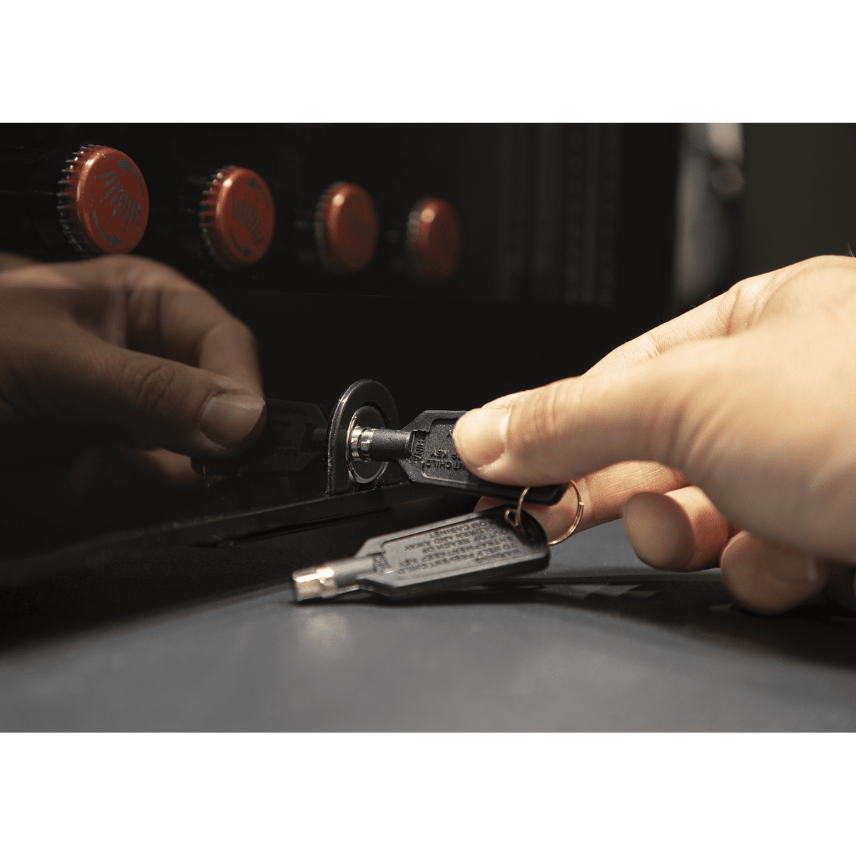 Baridi 50L Table Top Beer & Drinks Mini Fridge 3 - 10°C, Light, Black & Glass - DH12 - DH12 - Sealey Tools UK - Trade Counter Direct