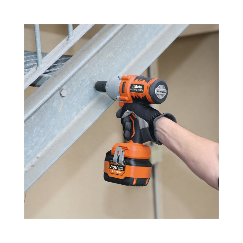 Beta 20 V Brushless Reversible Impact Wrench 1/2 Inch Drive 600 Nm - 1984/K600 - WEB-019840060 - Beta - Trade Counter Direct